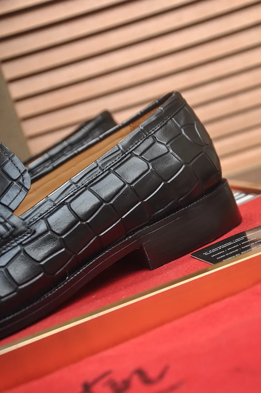 Men's shoes 💰620💶 [Chrstian Loubotin] Red-soled shoes 💋Original mold opening, the highest version on the market, purely handmade ➕Imported cowhide uppers, first-layer water-dyed cowhide lining! Original EU high-gloss outsole. 38 to 45 (45 customized)